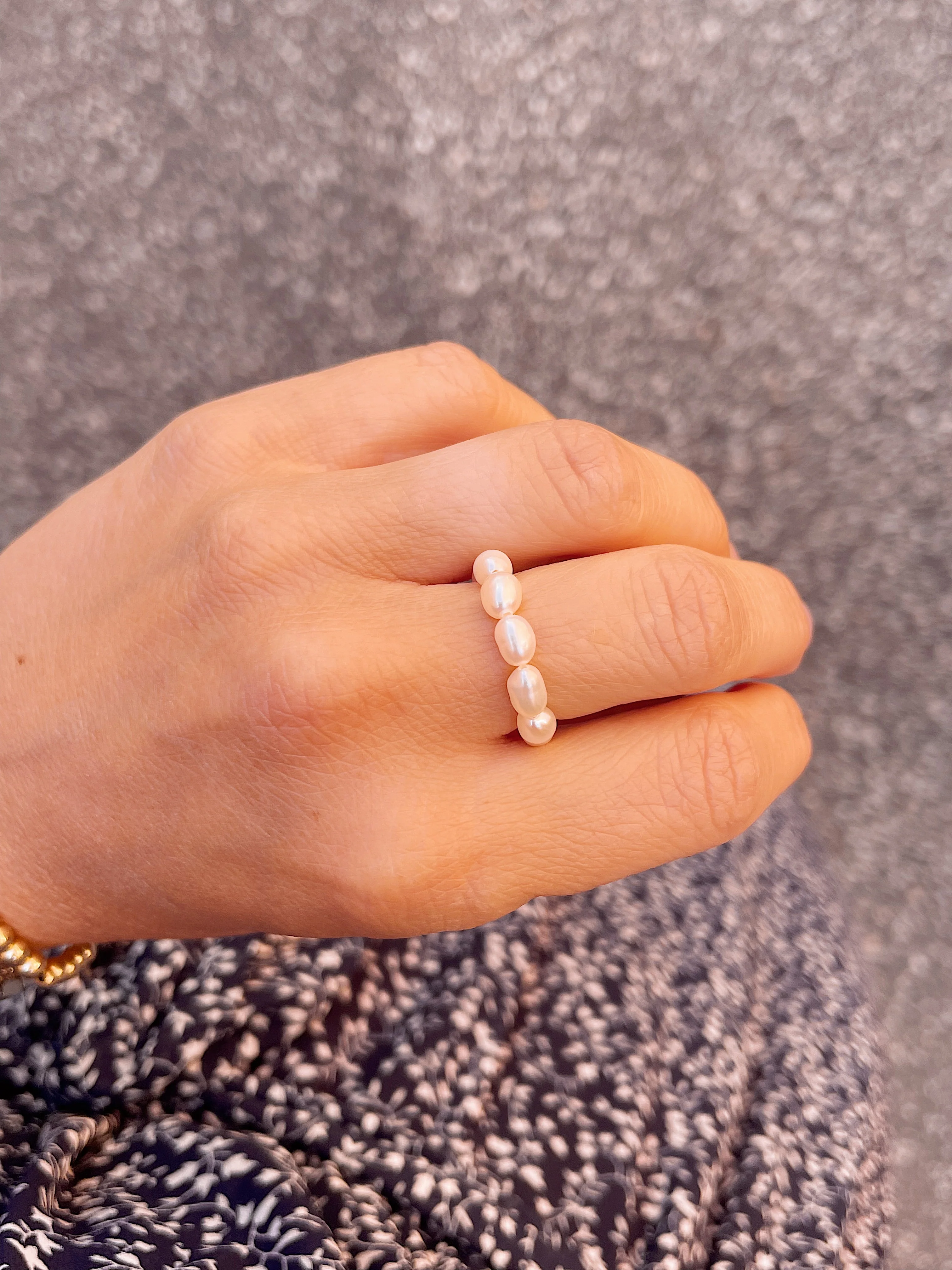 Stretch Fresh Water Pearl Ring - Image 3