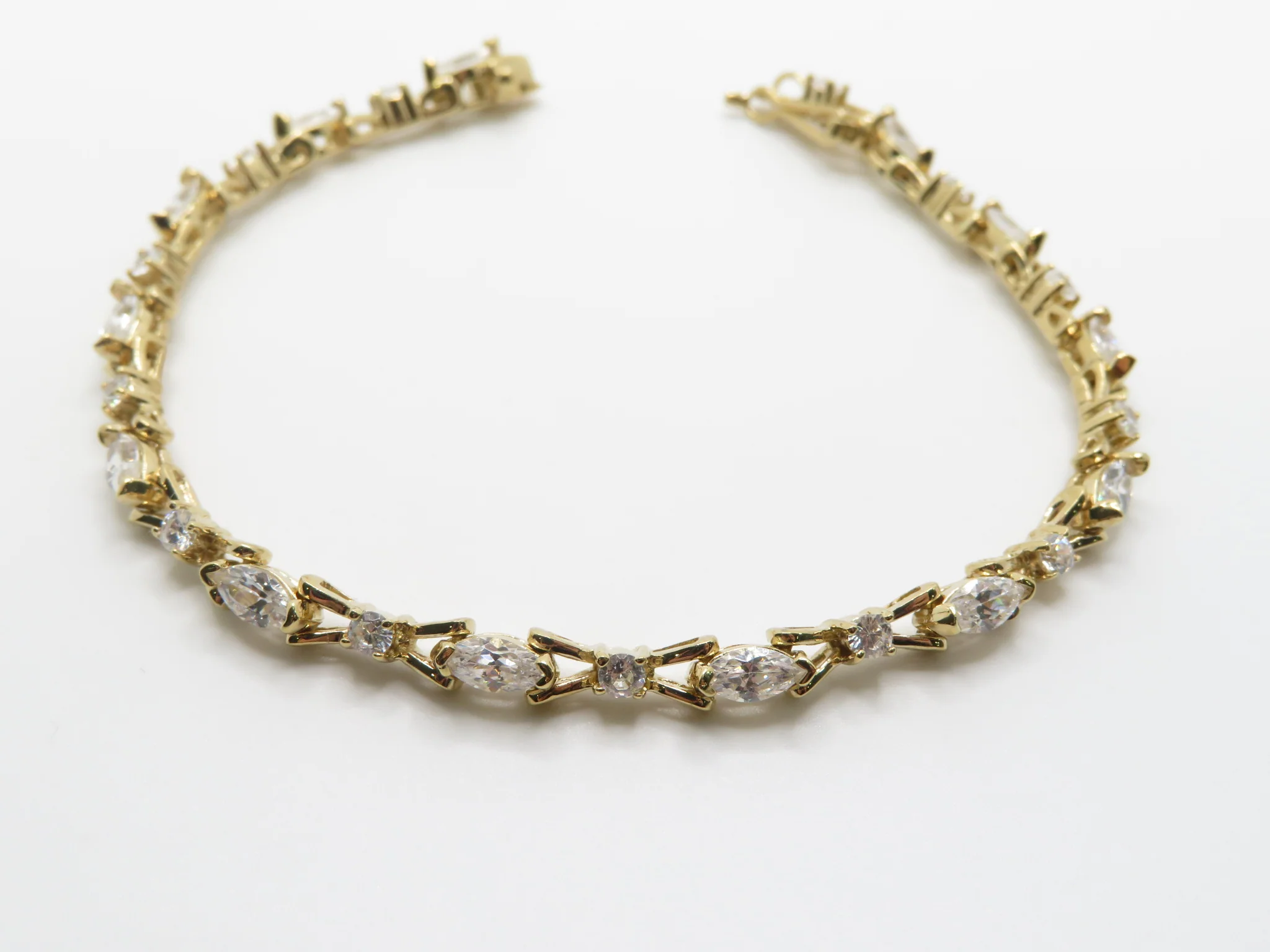 Sterling Silver Bow Marquise Tennis Bracelet - Image 3