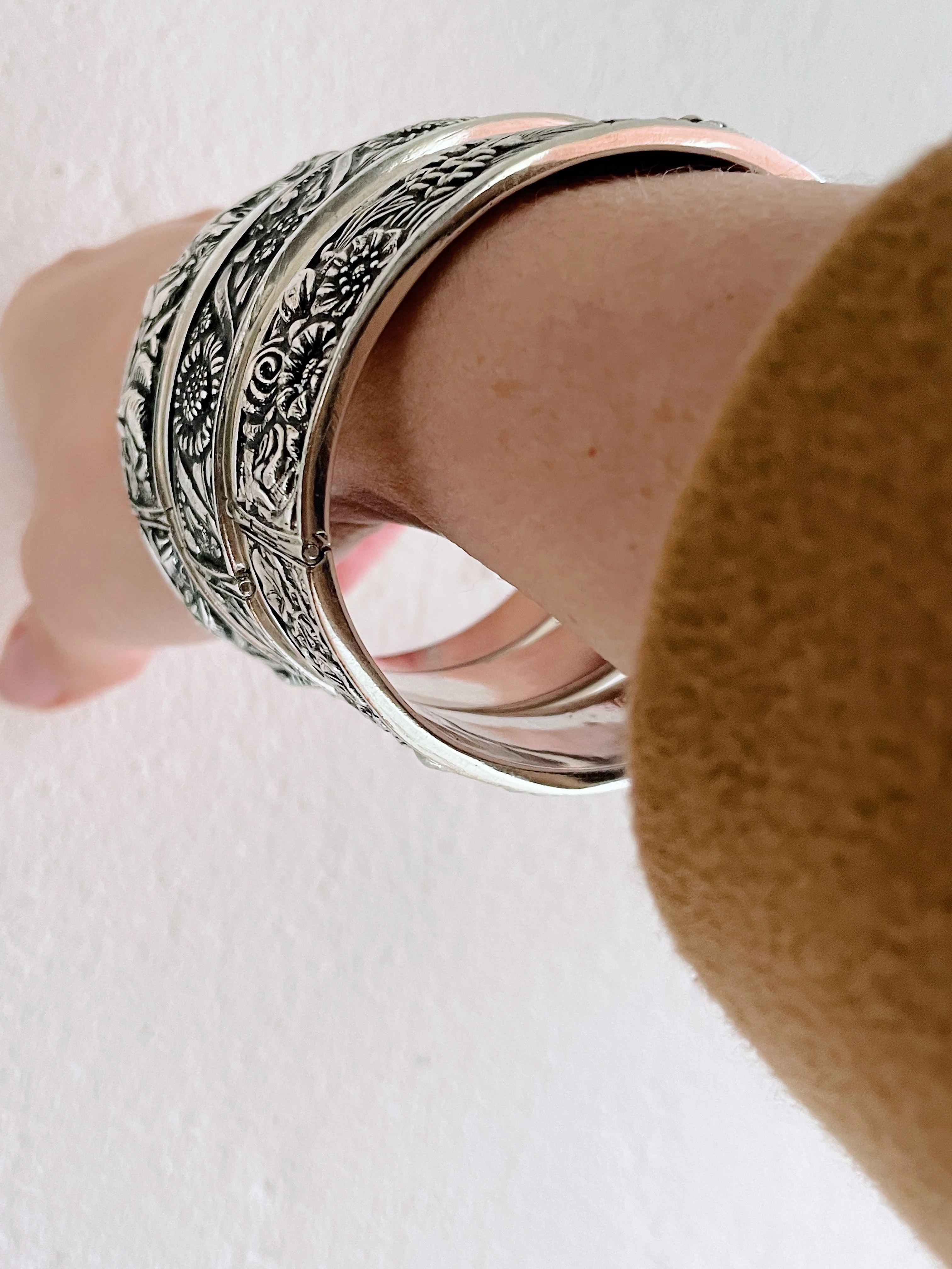 Sterling Silver Heritage Bangle - Image 17
